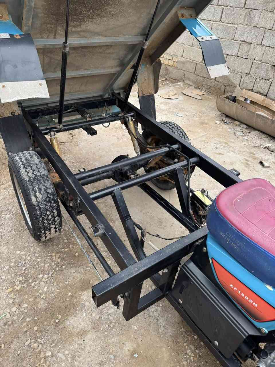 سلام عليكم  ٢٢ مكفوله  بدي مغلف مكاني كوت لجديده سعره مليونين الشراي يشلع عيوني ***********  انسه شي اسمه عطل ستوته نضيفه مال جناي بياع شراي اطلع كبل لاتكسر بحلال العالم  واعتذر عن الاطاله 🫶
