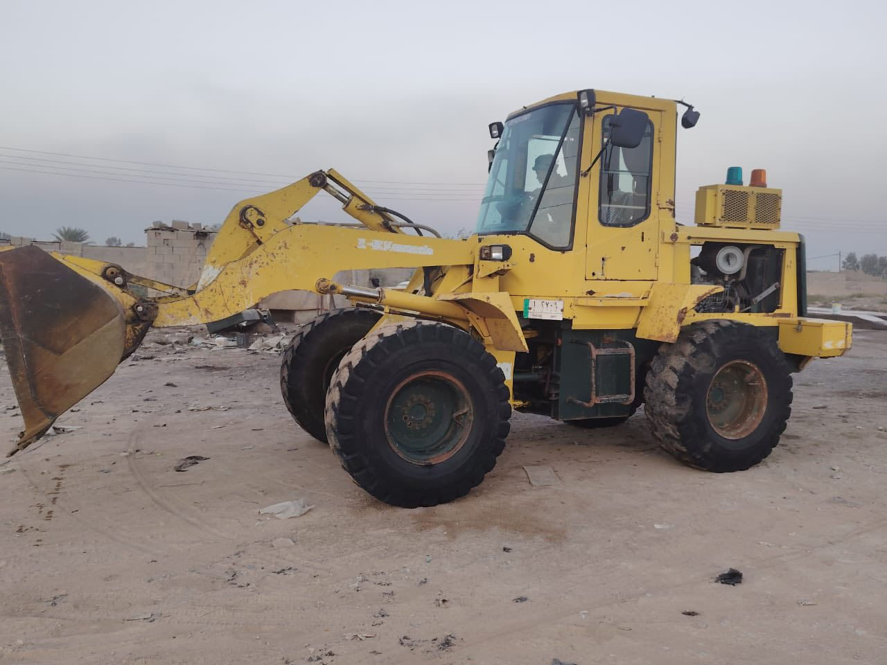 للبيع شفل كاوسكي حجم 60   رقم نجف الستفسار الاتصال عله الرقم (***********)
