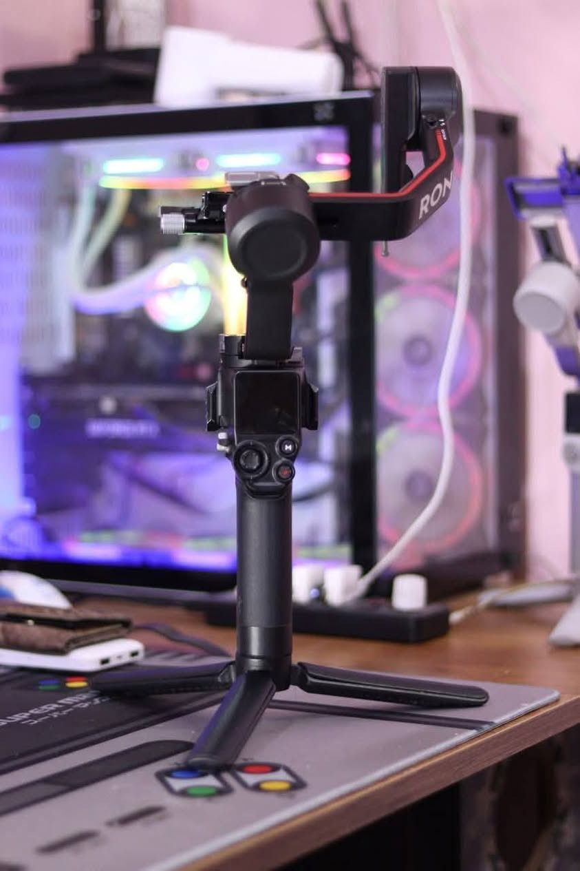 رونن RS3pro combo
نظيف جدا 
كامل الملحقات
حتى اللزكة مال الشاشه موجوده 
اخو الجديد نضيف كلش 

المهتم يتفضل خاص

 السعر 550

يوجد توصيل لكل المحافظات
***********
