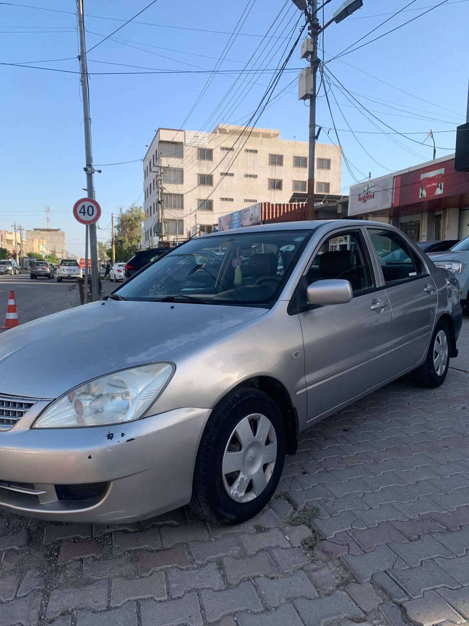 lancer  2010     
گێڕ تۆماتیک تەبرید 
بێ سبوغ ، 
۲ تەعدیل و کاڵبونەوەی هەیە 
ڕەقەم و سەنەوی نوێیە تا ۲۰۳۰
 گێڕ و مەکینە و تحویل وغەڕامەی بەشەرتە

سعر / 73 وەرقە
شوێن / هەولێر
*********** واتساب
*********** واتساب أربيل, العراق

