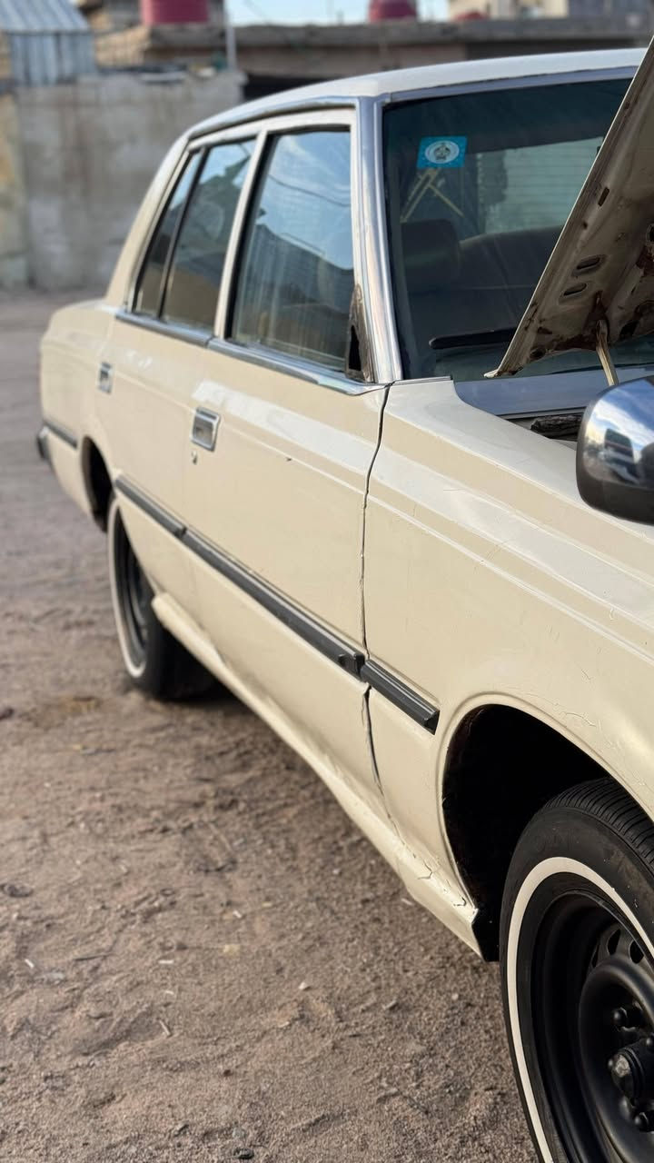 سلام عليكم كراون لبيع 81 البيع او لمراوس كير ومكينه فيفيتي جدد رقم بابل انكليزي سنويه جديده صاعده هزه عندي بيها وكاله عامه تريد تحويل تريد وكاله انه بخدمتك تبريد ثلج تخم تاير جديد حداديه جديده دواخل كله نايلون وجدد سياره اي نقص ما بيها ترايك لبغداد مكان سياره بصره شعندك تعالي واتساب وانه بلخدمه رقم الهاتف *********** سعر لسياره 42 وبيها مجال
