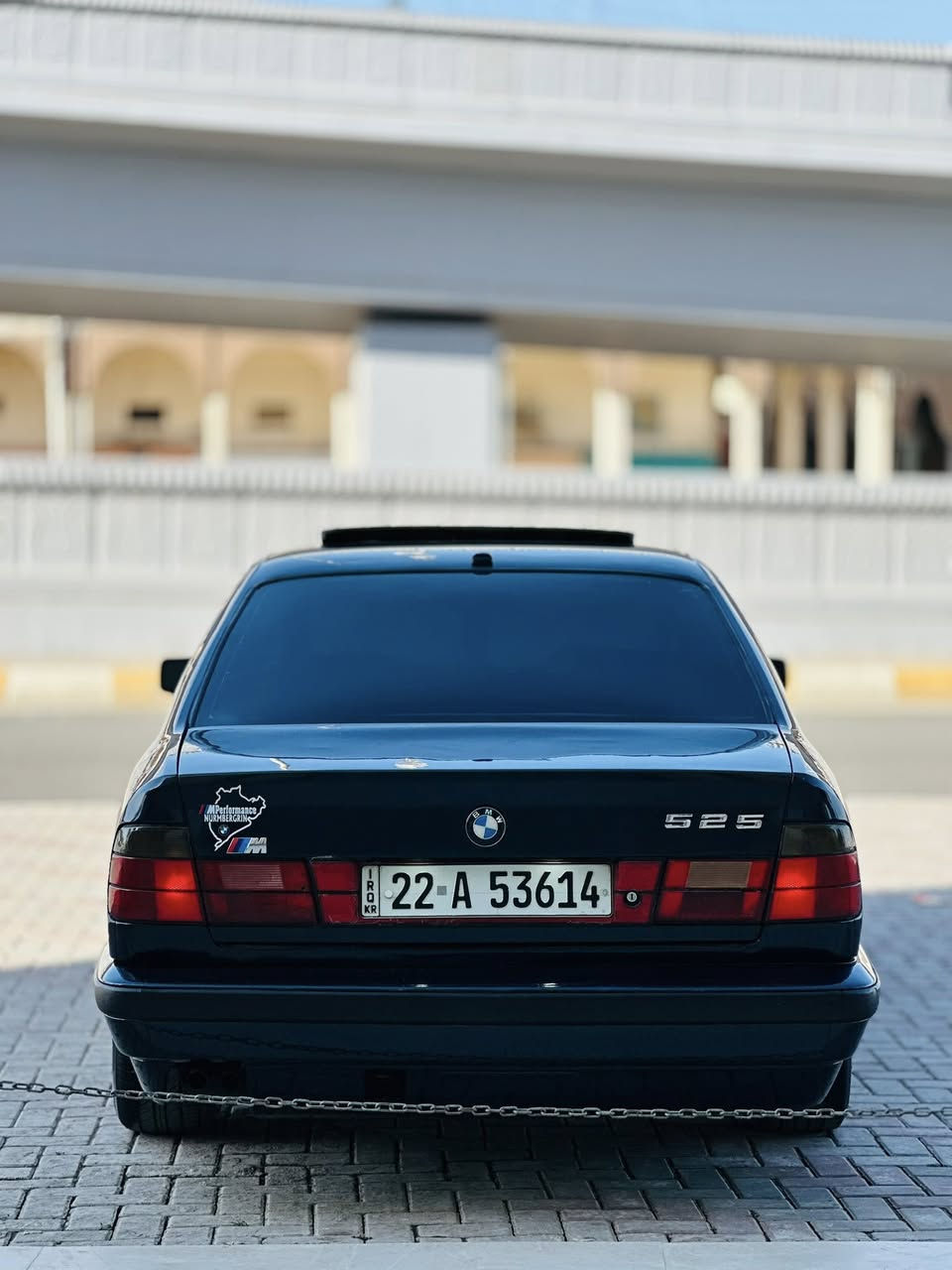 السلام عليكم للبيع بي ام موديل 1993 محرك مسكر شرط كير وتماتيك شرط صدر امامي خلفي جديد تخم تاير جديد ويل خليها جديد السيارة بلاديه صبغ عام جماليه بدون حادث رقم اربيل سنويه جديده 2027 هزه جديده السياره بلاديه شرط غرفه جلد اصلي بجم عريض سلايت ريموت تشغيل تبريد ثلج 🧊 السعر 65 وبيه مجال مكاني تكريت ***********
