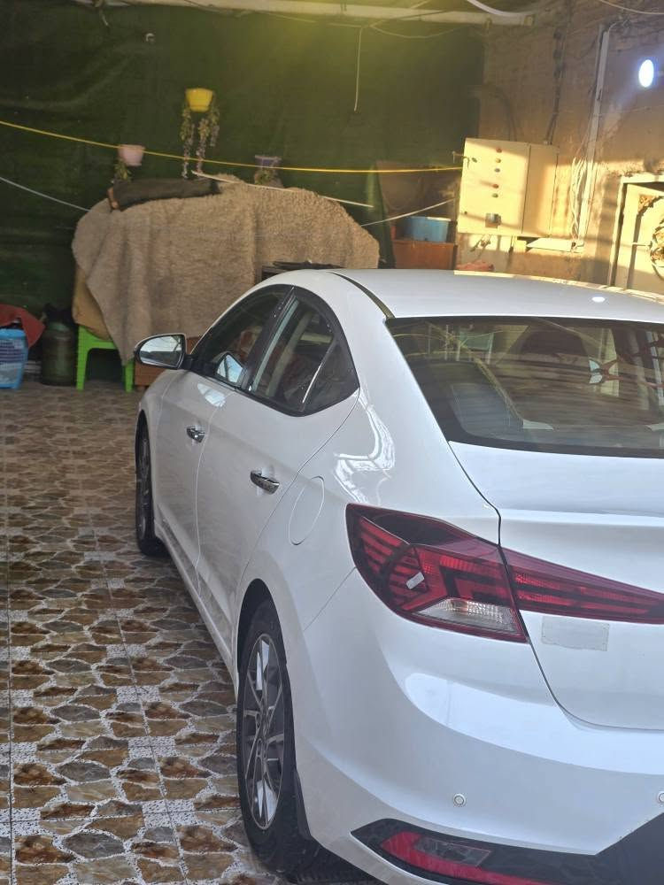 النترا خليجي ٢٠٢٠  مشروع وطني باسمي تحويل  مباشر  رقم بغداد تحويل من اي محافظة 
السيارة نظيفة جدا 
محرك ٢٠٠ خليجي
المسافة المطعوعة ٩٩ الف
رقم الهاتف *********** البصرة, العراق
