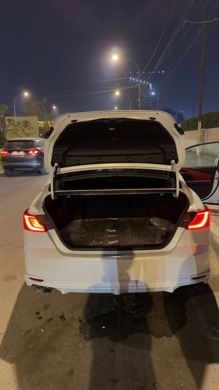 🚗 للبيع تويوتا كامري2025
وارد أمريك
مرقم كامل 
هايبرد( هجين)

⭐ XSE فل كامل

✅ السيارة كلين 100% بدون أي حادث

📏 ماشية 5000 ميل فقط

✨ استعمال خفيف ونظيفة جداً

المواصفات:

🔹 كشنات جلد رياضية

🔹 تدفئة + تبريد كشنات

🔹 بصمة تشغيل

🔹 شاشة لمس كبيرة

🔹 Apple CarPlay + Android Auto

🔹 رادار + تحذير خروج المسار

🔹 نظام النقطة العمياء

🔹 كاميرا خلفية

🔹 مثبت سرعة

🔹 تحكم بالمقود

🔹 جنوط رياضية

🔹 إنارة LED

🔹 فتح صندوق كهرباء

🔧 المكينة – الشاصي – الجسم على الفحص

🚘 السيارة ما تحتاج أي صرف

📌 جاهزة للاستخدام مباشرة

📞 للاستفسار الاتصال ***********

الجادين فقط 🙏
