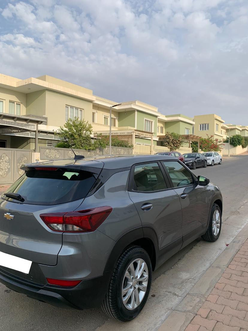 سلام عليكم 
تريل بلايزر٢٠٢١
مواصفات Ls
كامرة حساس
شاشة كبير
تحديد سرعة
خط شارع
اوتو ستوب
رادار

بدون صبغ فقط مكانين تعديل بارد
بدون دواخل
ارباك سيستم
رقم اربيل
مكان السيارة اربيل
سنوية هزة فحص جديد
سيارة باسمي شرط تحويل

 
للاتصال ***********
سعر مناسب بيع سريع
