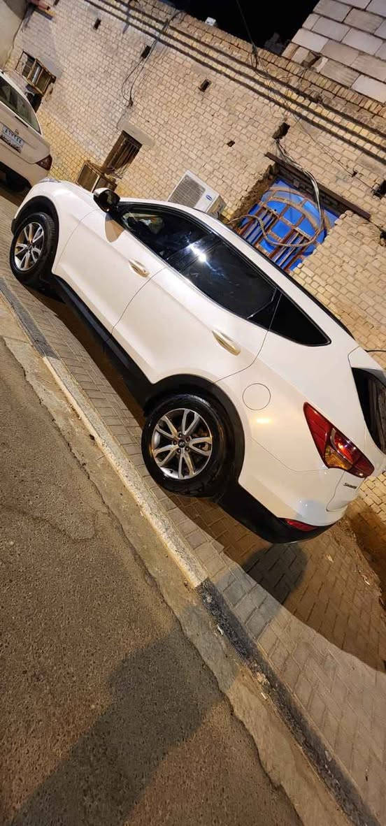 سنتافي ٢٠١٤ 
٤ سلندر 
٧ راكب 
لون ابيض 
بصرة تحويل مباشر
ماشية ١٤٥ الف 
*********** البصرة, العراق
