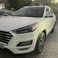 توسان للبيع مديل ٢٠ شركت الكاصد فول من عده البني روما سياره جديده ماشي...