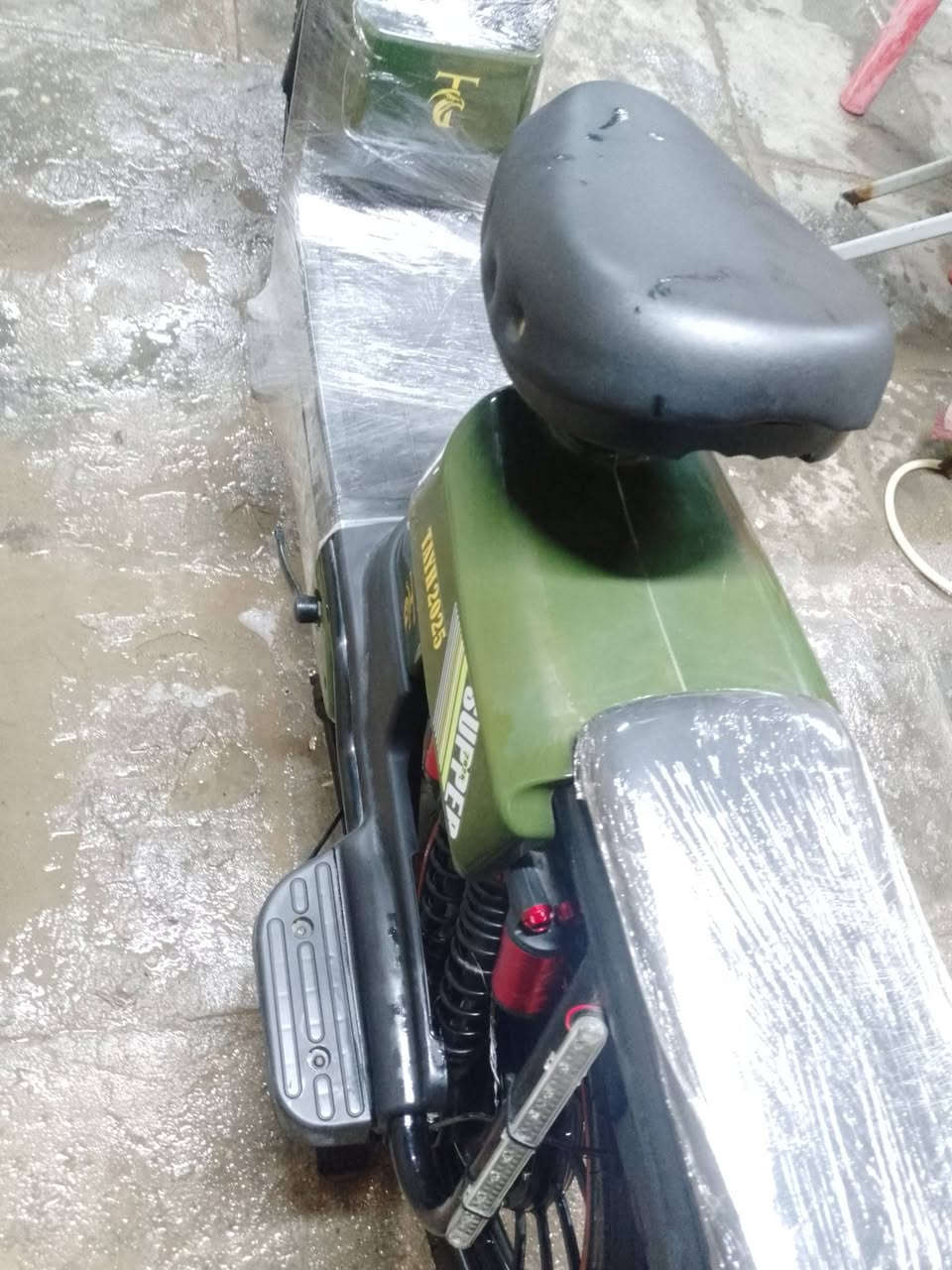 سلام عليكم 
دراجت شحن للبيع 
بصمات 2كارت2سويج 2
مكاني بصره الزبير
***********
هذ رقمي وبلخدمه
