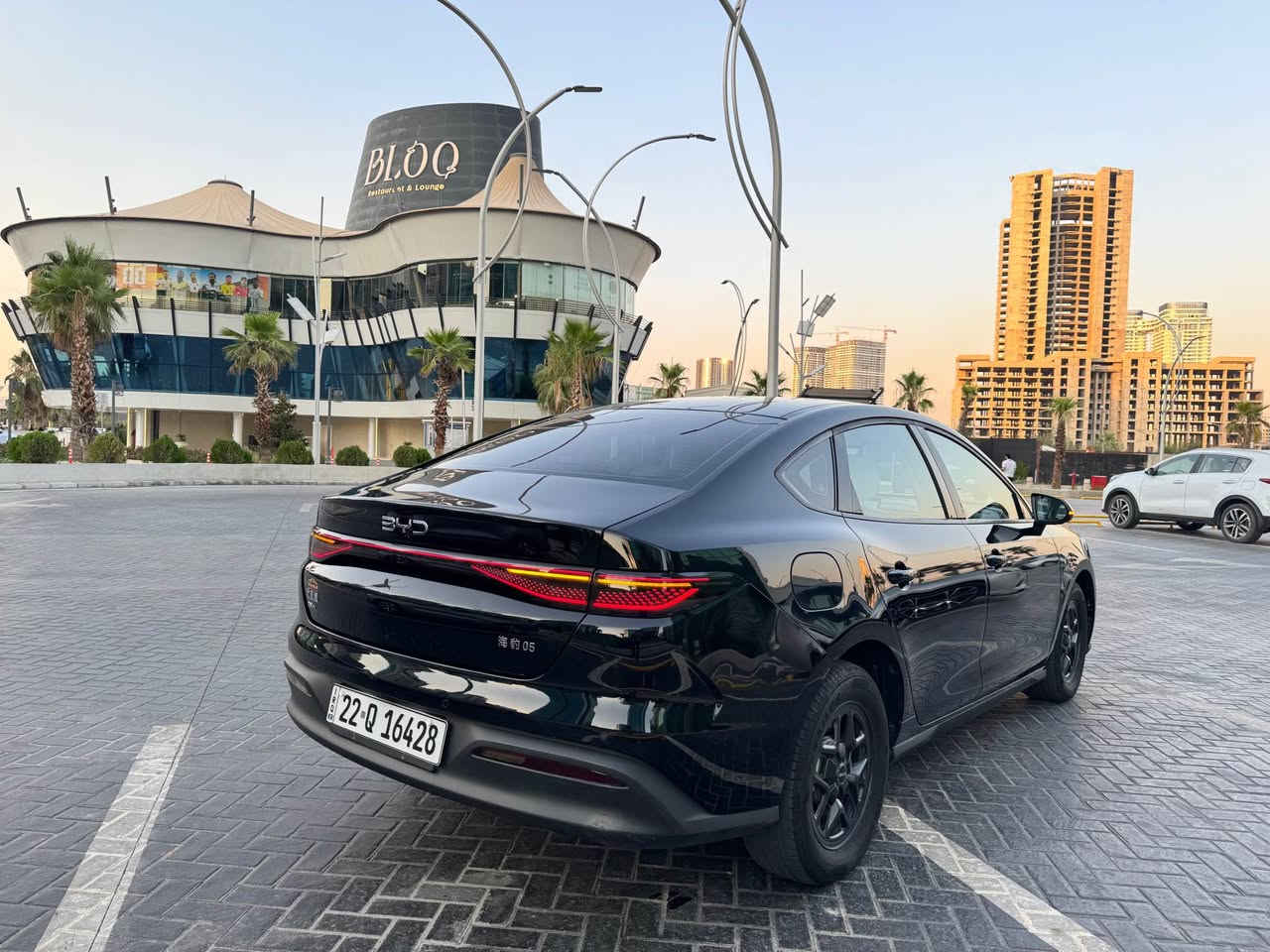 BYD SELL05 
2025
ناو كريمى زور باكة هـيجى نيية دةعامى بو دةعامى بة شةرت
48,000 رويشتووة 
نرخى كوتاى 129 هيچ معامةلةى تيداية نية تكاية
نرخى خوار بازار
*********** أربيل, العراق
