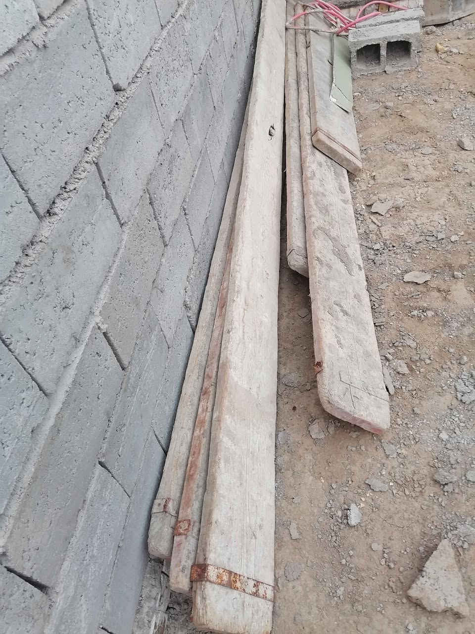 سكله جاهزه البيع مكان ديوانية حمزه شرقي هاذا رقمي ***********
