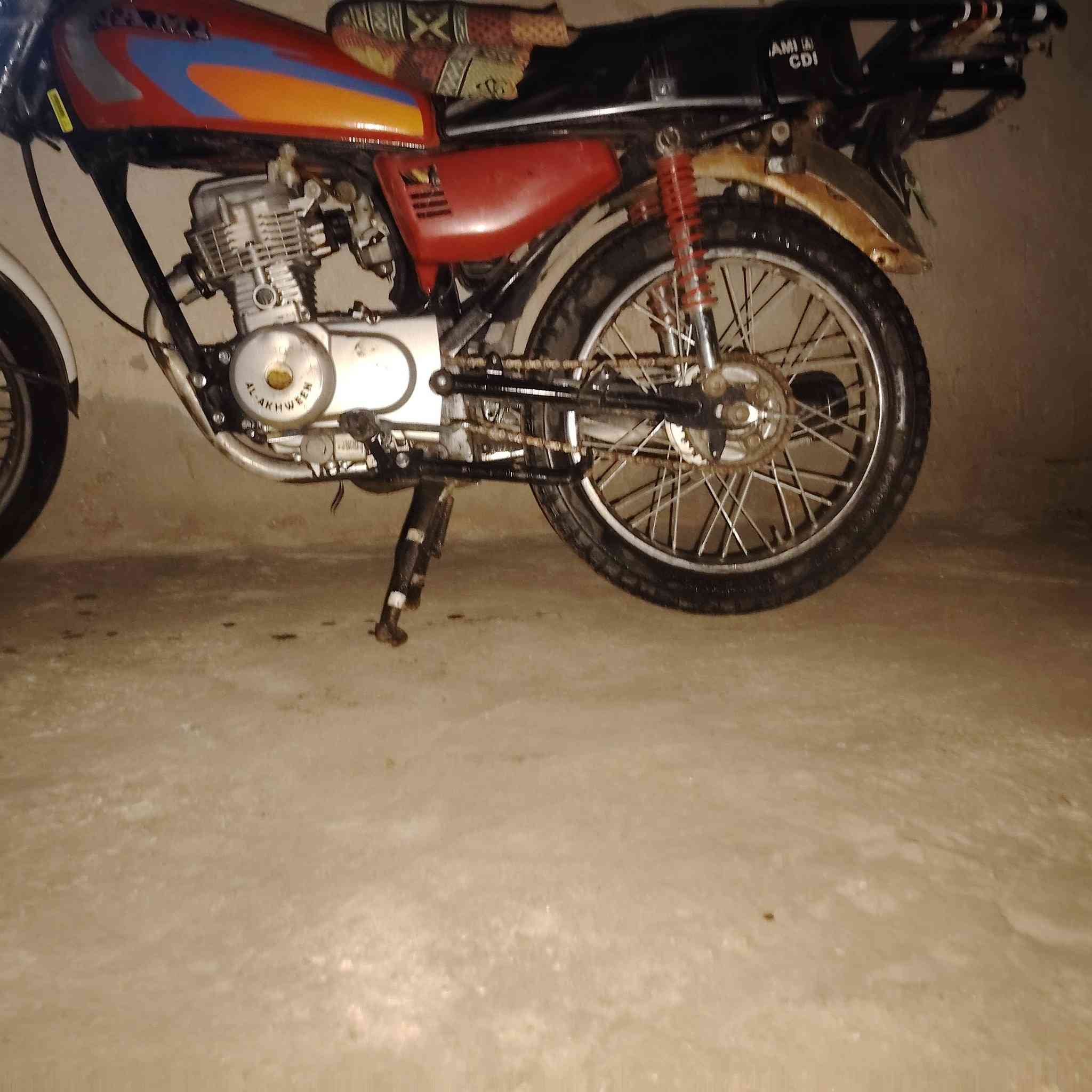 سلام عليكم كلك موديل 24 نامة امتياز كربلاء حي العباس *********** اتصل او بيك خير وتدلل
