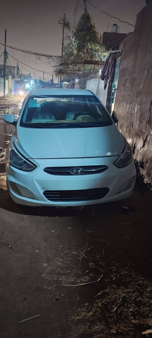 اكسنت للبيع مكانها نجف سياره حلوه ونضيفه سياره رقم انبار جاهزه من كلشي وسونار موضح بي كلشي سياره سعرها 85 وبيها مجال الاستفسار

***********
 ***********
