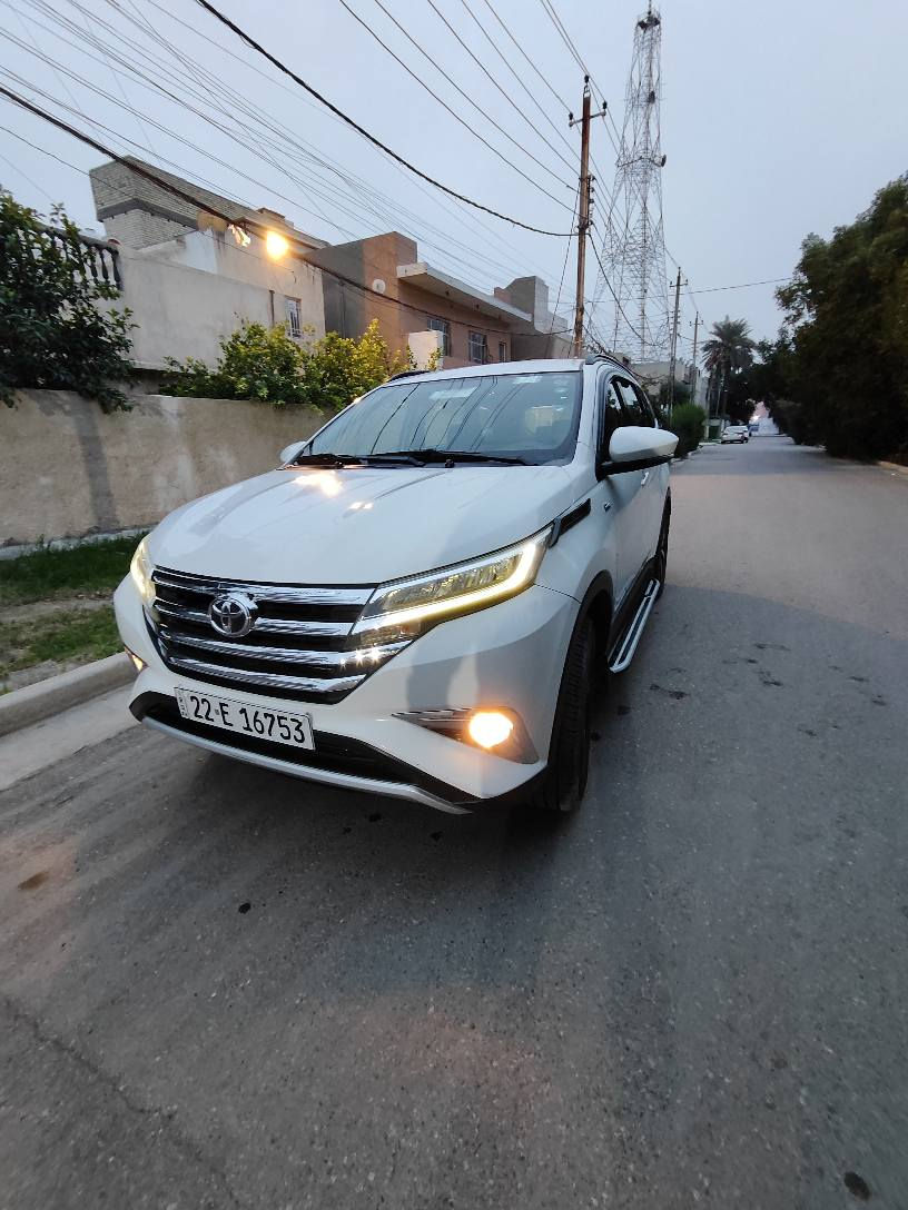 السلام عليكم 
تيوتا راش موديل19 خليجي كفاله عامه حتى الدعاميات محرك 1600 جدا اقتصادية وعائلية 7 راكب والسيارة بحالة الوكالة رقم اربيل غير منتهية تحويل فقط السعر 163
مكاني بغداد بغداد, العراق


**إذا كنت صاحب هذا الإعلان وتريد حذفه لأي سبب، رجاءا أرسل رسالة إلى الدعم الفني**