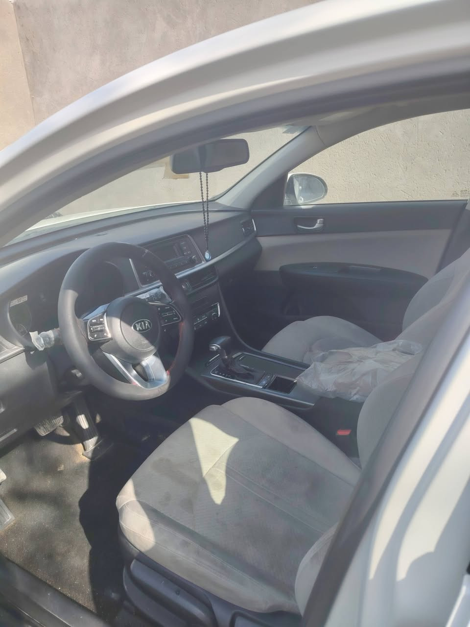 اوبتيما 19 خليجي رقم بغداد محرك ٢٠٠٠ السعر187
بس بارد +تكحيل قليل 
 شراي يتصل ***********
