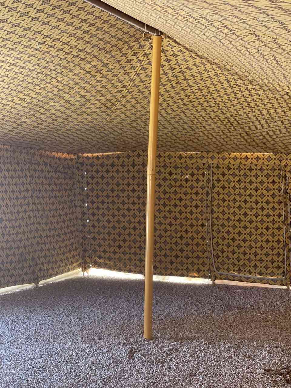 السلام عليكم
خيمه كويتي مستخدمه شي بسيط جدآ الطول 10و العرض 5 تسخدم صيف و شتاء مكاني الأنبار السعر مليون ونص متواجد وخاص وعلى هذا رقم
***********
