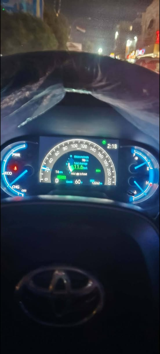 السلام عليكم للبيع رافور2024XLeفول فتحه رادارات جانبي خلفي امامي كشنات كهرباء حادثه جالغين الاماميات مبدلات ومصبوغات والغد جهت سايق مبدل نفس الون ايرباك ستيرن وراجع سستم وهنا بل عراق صار بيه حادث الباب الخلفي وبعده عله وضعه  سعر 165 ستفسار *********** ما متواجد عل فيس شراي يتصل اثره تفاصيل سياره وشوف صوره
