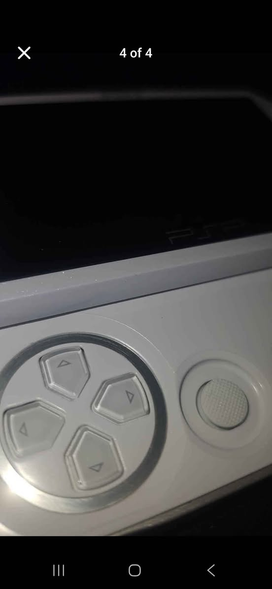 📌 للبيع جهاز PSPGO بحالة ممتازة
🔹 نظافة الجهاز 95% وما بيه أي مشاكل

🔹 مساحه 16 غيغا
🔹 شاحنه جديده اصليه
🔹 الجهاز متروس ألعاب 🔥 وجاهز للعب
🎮 من ضمن الألعاب: GTA vice city 🔴
🔴 GOD OF WAR (جميع الأجزاء)
🔴 TEKKEN 6
🔴 PES
🔴 ASSASSINS CREED
🔴 SILENT HILL (جميع الأجزاء)
🔴 MORTAL KOMBAT
🔴 GRAN TURISMO
🔴 NEED FOR SPEED
🔴 GHOST RIDER
🔴 SPIDERMAN
🔴 BEN TEN

💰 السعر: 135 ألف دينار عراقي
📩 للتواصل يرجى المراسلة على الخاص أربيل, العراق


**إذا كنت صاحب هذا الإعلان وتريد حذفه لأي سبب، رجاءا أرسل رسالة إلى الدعم الفني**