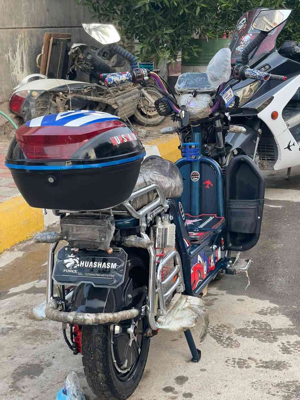 سلام عليكم دراجة شحن هيوشة موديل 2025 ست بطاريات دراجة بعده جديدة السعرر 700 وبيه مجال الاستفسار علة الرقم ***********
