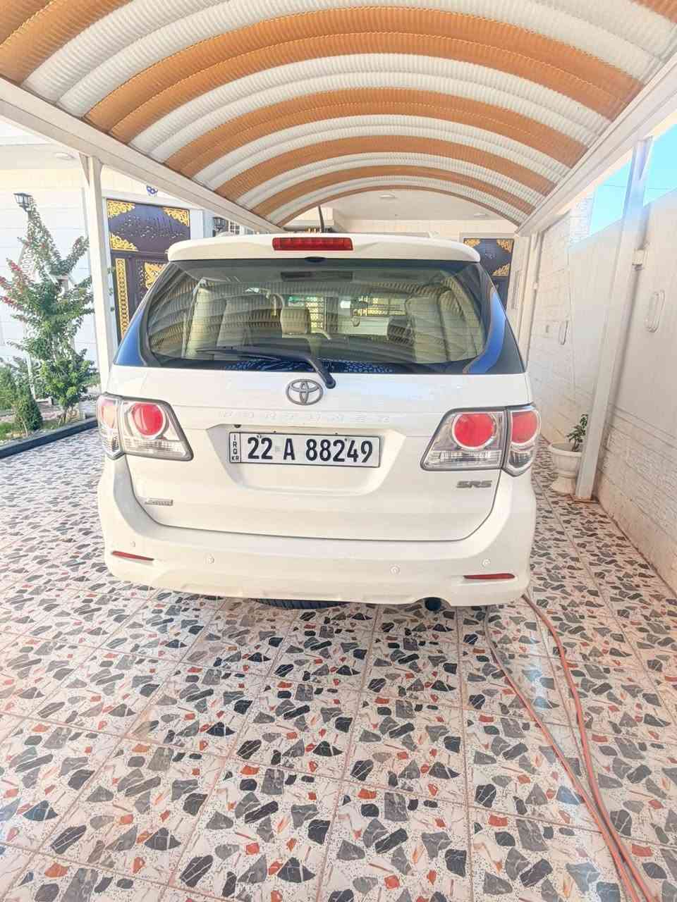 سلام عليكم تويوتا فورجنل سياره خير من الله سياره مكفوله من الصبغ فقط جزه من الدعامات محرك 4 سلندر تو ويل 7راكب تبريد 3 قطع رقم اربيل 
جديد السياره مابيها اي نقص  السعر 185 وبيها مجال العنوان صلاح الدين قضاء الدجيل 
رقم الهاتف ‭***********‬
