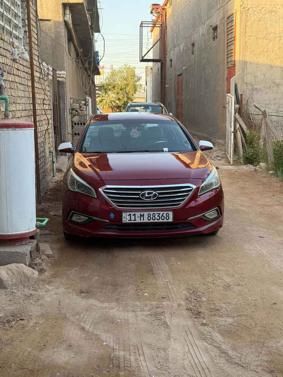 السلام عليكم سوناتا 16 امريكي للبيع سياره جديده بمعنى الكلمه رقم بغداد باسمي تحويل ثاني يوم بيها جاملغ وبنيد جهة السايق حادث امريكا بدون دواخل وبيها بالعراق بباب عكس السايق طخه ونصبغت الباب كلها ملاون سياره متعوب عليها كلش امانه تخم تأير ويل جديد حداديه جديده مكينه كير كفاله منظومة بانزين جديده ادامه كامله بيها نواقص بسيطه كلش بس ماكو وقت فراغ اسويهن بيها ماسكات دعاميه وبيها نقص بغاز التبريد والباقي جاهزه من كل النواحي هورن يوكن دوشمه ب200 الف شغل بغداد لايتات زنون بورقتين بين قوسين السياره كبل للشارع السعر قفل من الاخير بدون عمله 109 ورقه المكان كربلاء طويريج ***********
