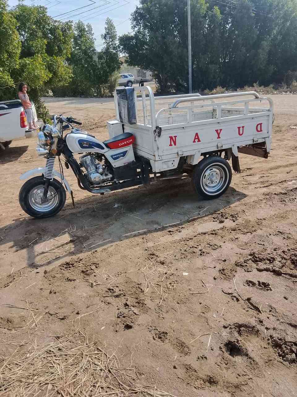 السلام عليكم
ستوته موديل 21 مكفوله اوراق وشاصي 

مكينه ٢٥ ستوته خير من الله كيل للشغل ترايك للبصره 

للتواصل خاص 

واتساب ***********
