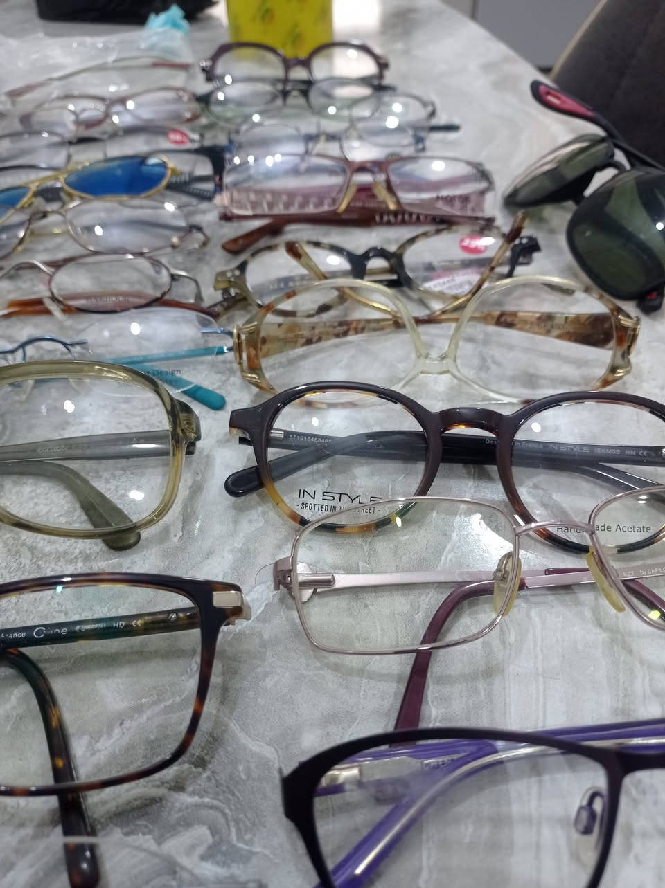 عندي نظارات طبية 147  قطعة  انطيني سعر واخذهم


**إذا كنت صاحب هذا الإعلان وتريد حذفه لأي سبب، رجاءا أرسل رسالة إلى الدعم الفني**