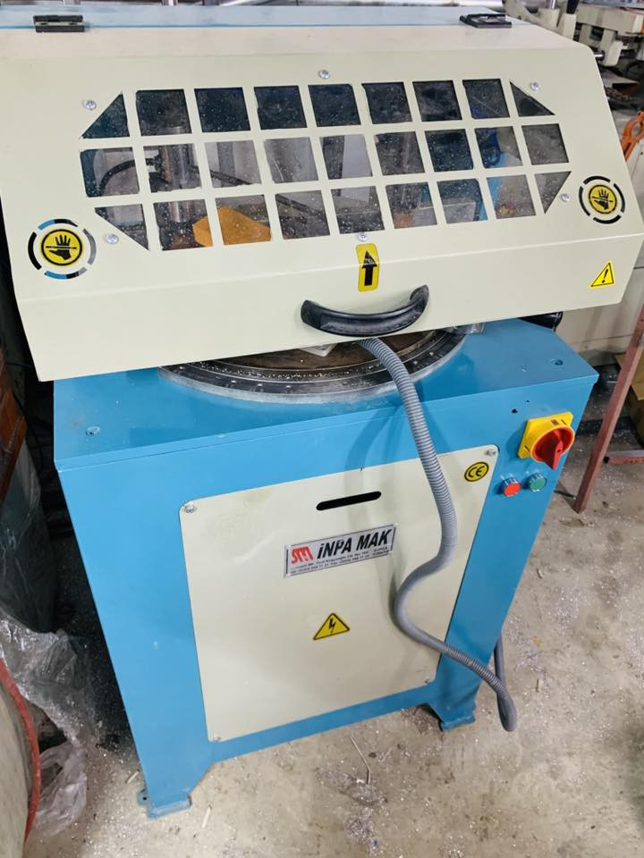 للبيع كتر المنيوم غطاس نضام تبريد حجم420كلش نضيف التيغ مالته جديد اليوم شديته شرط الشغل والفحص للأستفسار اتصل او تفضل خاص 
***********

***********
