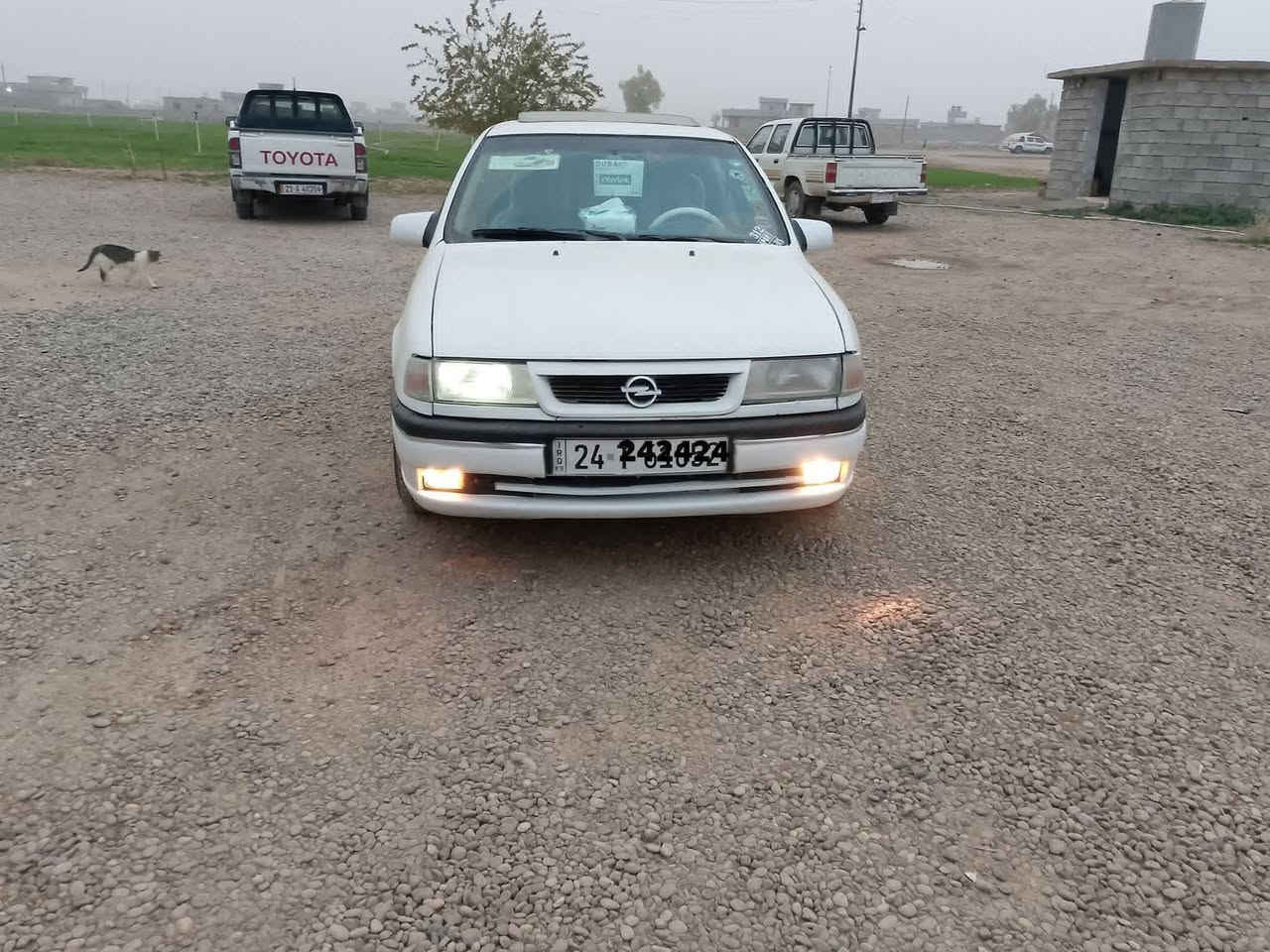 السلام عليكم
فكتره للبيع 
حجم 18. موديل 1994
رقم دهوك دولي  سنويه لل2030 
هزه لل2027 
محرك كير شرط 
قفل مركزي ستيرن باور سلايت 
عنوان السياره مخمور ناحية القراج 

السعر،47.وبيها مجال 
الشراي الاتصال ع ***********
‏
