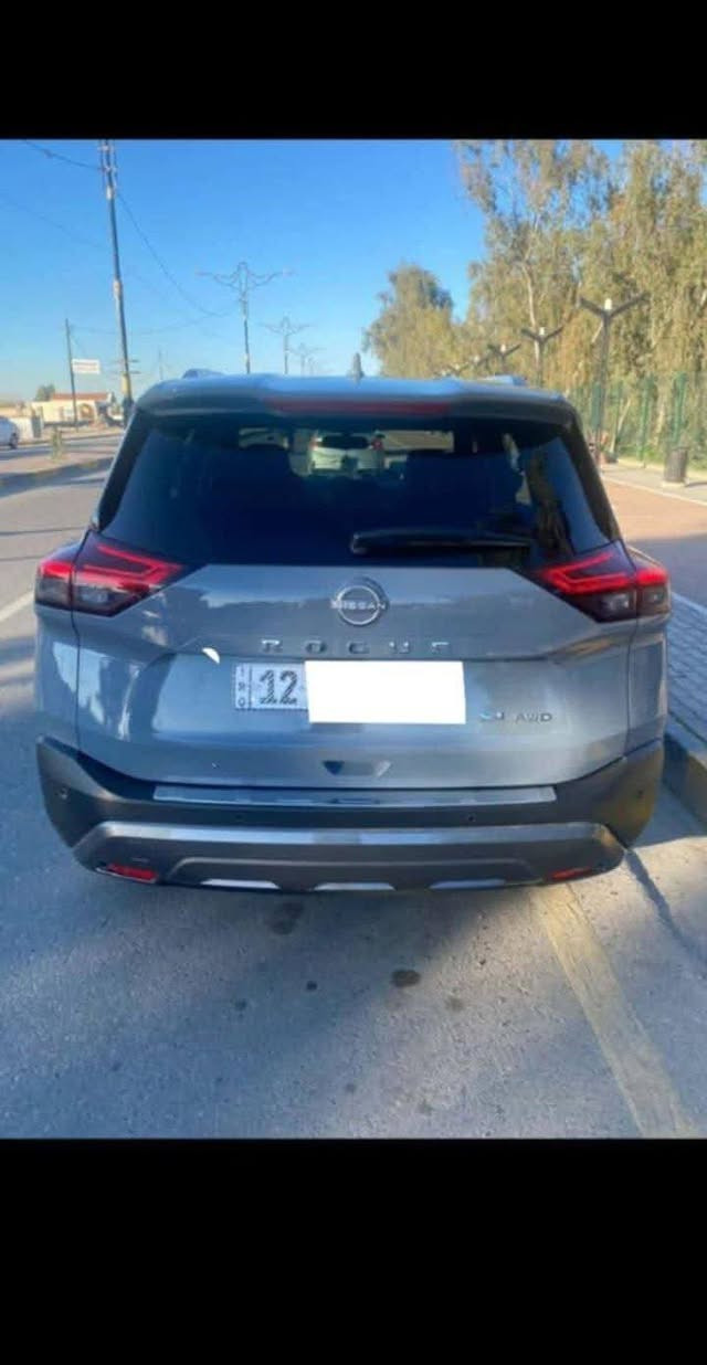 للبيع
🚨🚨نيسان روج SL فول مواصفات 
موديل 2023 رقم نينوى الجديد  
🏎️ماشية16000ميل
موصفات SL فور ويل 
بانوراما 
تحكم استيرن 
🛰️شفتات استيرن 
رادار جانبي 
رادار امامي 
🚀كير عادي واوتو
🖲️هاند بريك بصمه 
🔑بصمت تشغيل 
📲تشغيل عند بعد 
⚠️صندوك كهرباء
💺كشن جلد 
🦼كشنات امامي كهرباء
🖲️كشنات خزن
مري جانبي كهرباء
لد نهاري امامي 
لد خلفي 
داخل لونين اسود وجوزي 
ويل كب كروم
❄️تبريد مركزي 
♨️تدفئه كشنات 
📛تدفئه استيرن 
الاستفسار اكثر اتصل على رقم  

‭***********‬
‭***********‬
