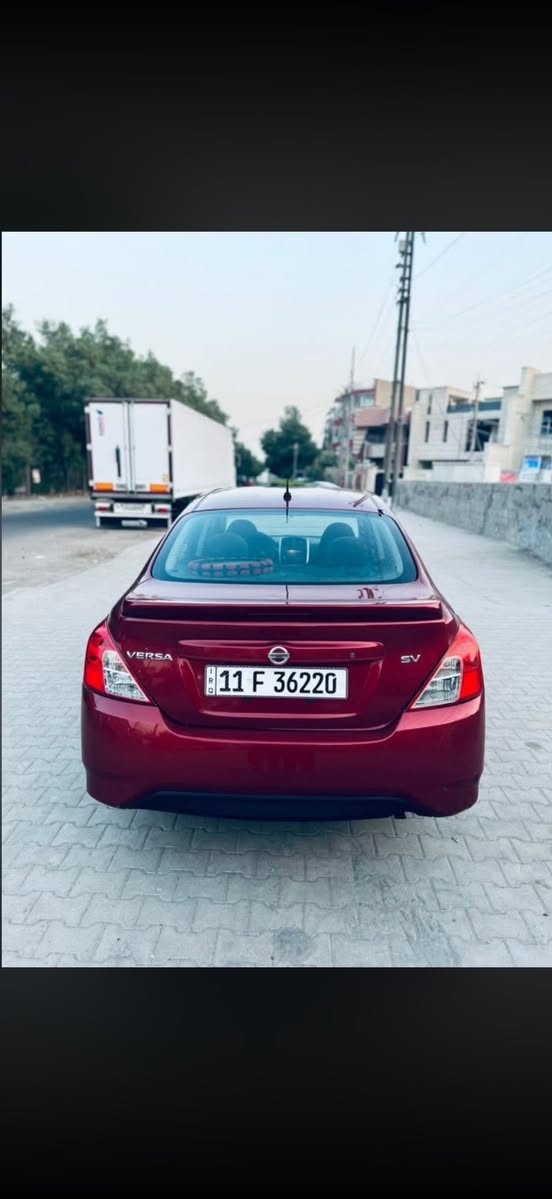 السلام عليكم نيسان فيرسا للبيع موديل 2018  حادثه بامريكا دعاميه وبلعراق ٣ قطع توحيد لون الباب الخلفي و الجاملغ سياره مكفوله كير مكينه تبريد ثلج سياره ماشيه 82 ألف السعر 90 وبيه مجال للطيبين رقمي ***********  عنوان بغداد الجديده
