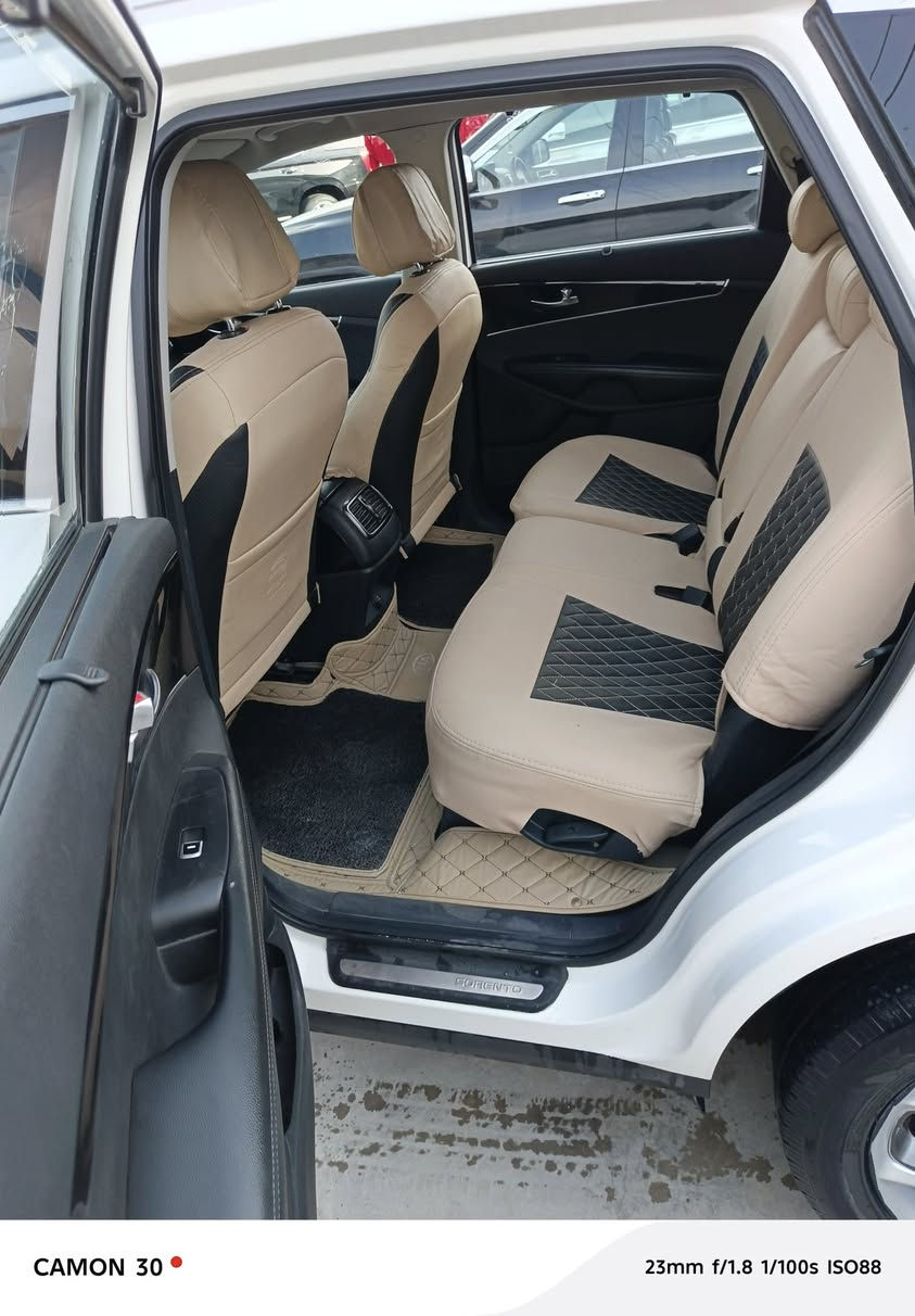 سلام عليكم للبيع سورنتو خليجي موديل 16 سياره بيهه سونار ماشيه 105 فول مواصفات بصمه جنطه كهربا مكان سياره بغداد الراشديه للاستفسار على هذا الرقم ***********
