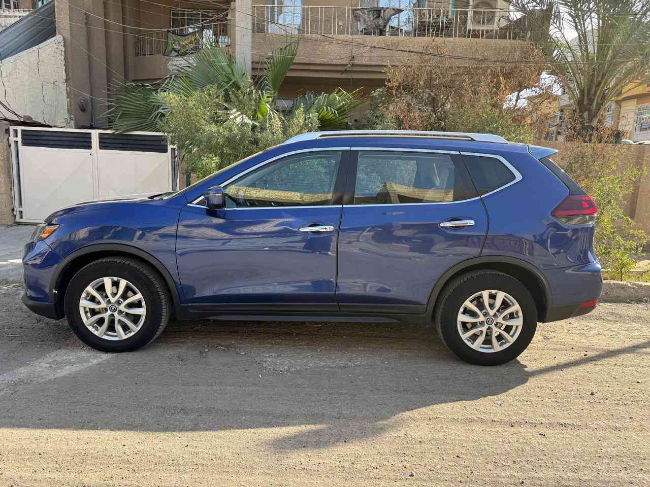 نيسان روج مديل ٢٠٢٠فول موصفات عدا فتحه سياره جاهزه رقم بغداد سعر ١٤٥مكان بغدادماشيه ٦٠مل ***********
