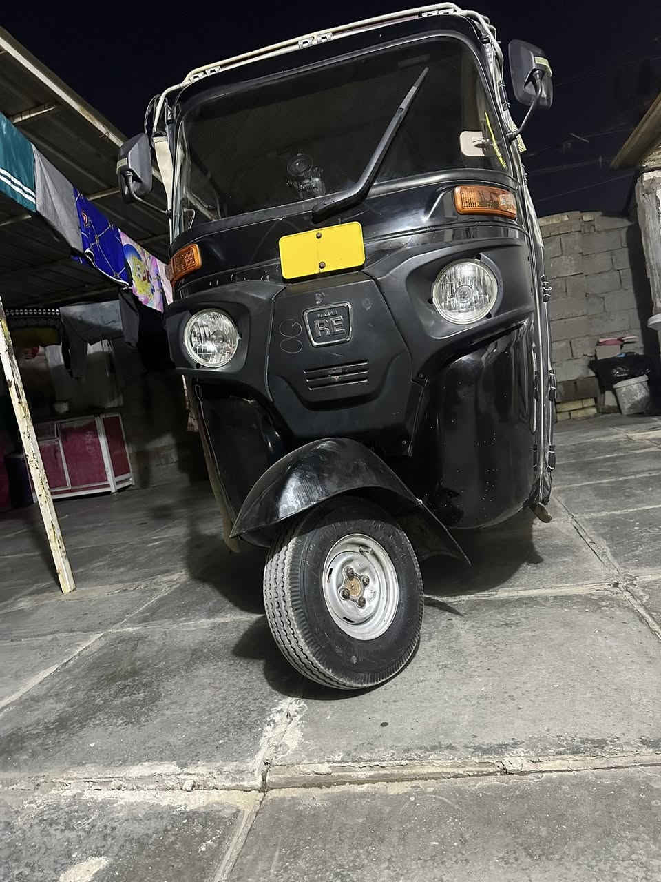 سلام عليكم تكتك كفاله عامه بيها ملاحضات بسيطه + موديل22.  سعر 9ونص *********** نصبتها احله من صور ممبينه دنيه ليل
