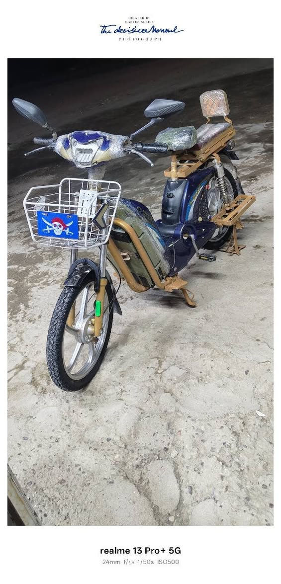 ماطور شحن للبيع بس كشر بدون بطاريات ماطور شغال على الفحص جاهز بس نقص بطاريات حيل نظيف تايرات جدد السعر 145 وبي مجال مكاني فلوجة حي الشهداء 
الاتصال ***********
