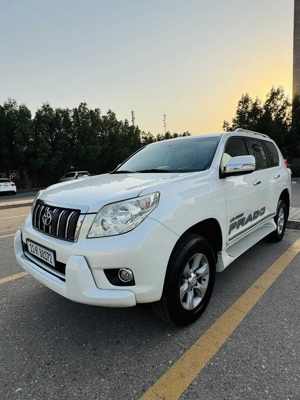 السلام عليكم للبيع برادو موديل 2013 TX.Lكويتيه ماشيه 157 الف سياره رقم بغداد تحويل مباشر سونارهة مرفق مع صور 
المواصفات :
 محرك 6 سلندر 
سياره فتحه 
سياره دبل تانكي 
كامره خلفيه 
شاشه اندرويد 
مري شفط 
فور ويل 
اشاير بل مري 
سياره بصمه عدد 2
__________________________
مكان السياره بغداد حي العدل
***********
السعر294 ورقه وبيهة مجال لشراي
ترهم مراوس حس القناعه
