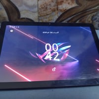 ايباد البيع السعر 100 أو بيه مجال الشراي يتصل07826552560