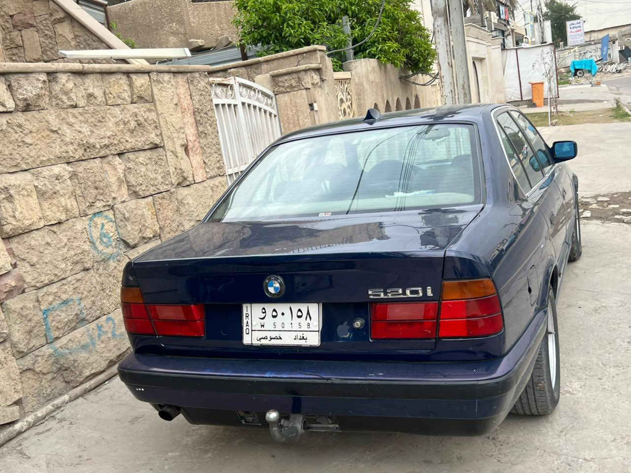 السلام عليكم
bmw520 مسكر
1992
فتحه 
كشنات كهرباء 
تبريد شغال ثلج 
صدر جديد امامي خلفي 
تايرات جدد باتري جديد 
اكسل رون ناصي مرغوب 
السياره مابيه اي نقص 
تحويل ثاني يوم 
السعر ٧٠ وبيه مجال حك الجيه 
السياره بيه قطعتين صبغ جاملغ وبنيد 
***********
