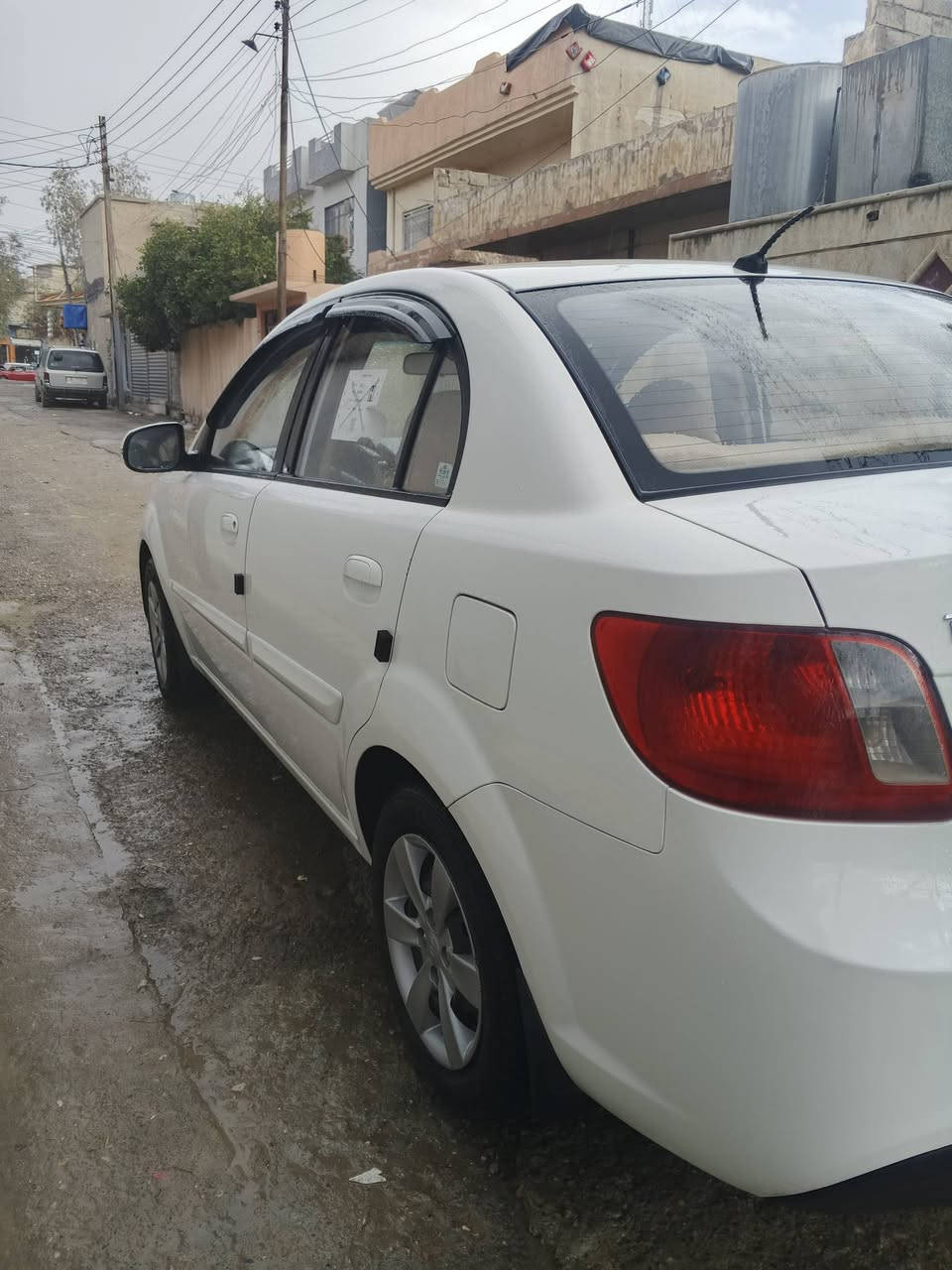 السلام عليكم كيا ريو موديل 12 ماكينه 16 
كير ماكينه شرط تبريد ثلج تخم تايه جديد 
بدون ضرر بدون تبديل بلا صبغ سياره خير من الله 
مال البيت اشاير بالمرن شاشه كبيره سياره مصروف عليها 
مكان السياره موصل جانب الايمن الاستفس 
*********** وتساب او اتصال
