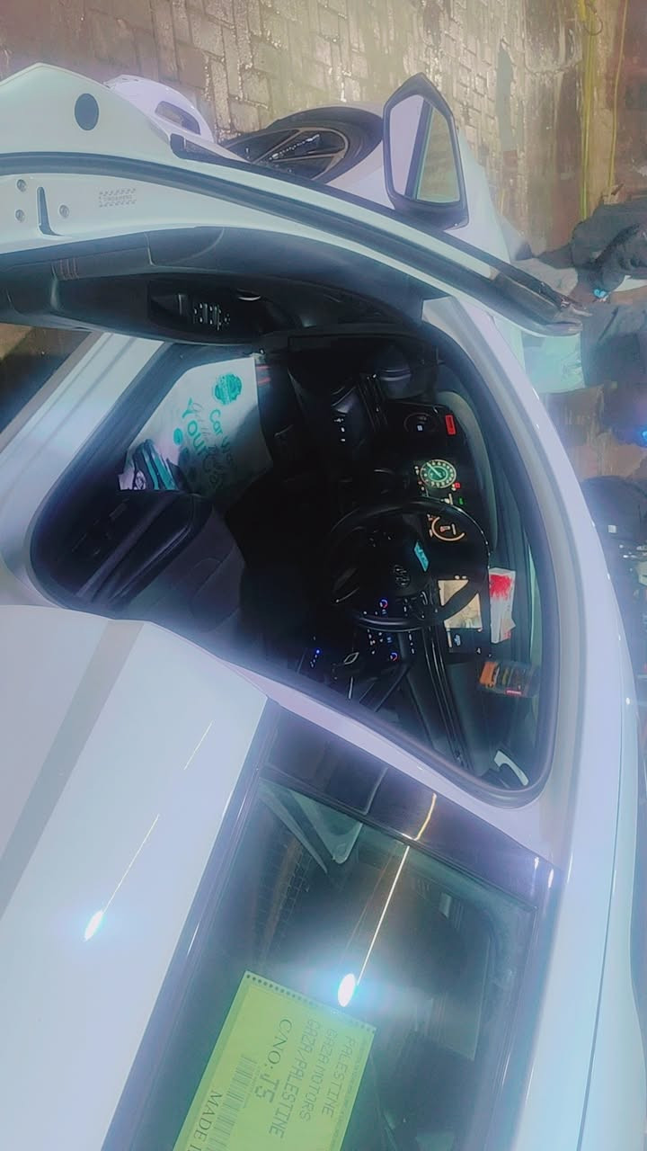 سلام عليكم النترا N فول واحد على واحد موديل 2023 وارد امريكي ماشيه 56 رياضي محرك تيربو 1600 اسعر 85 1 استفسار واتساب أو تصال ***********
