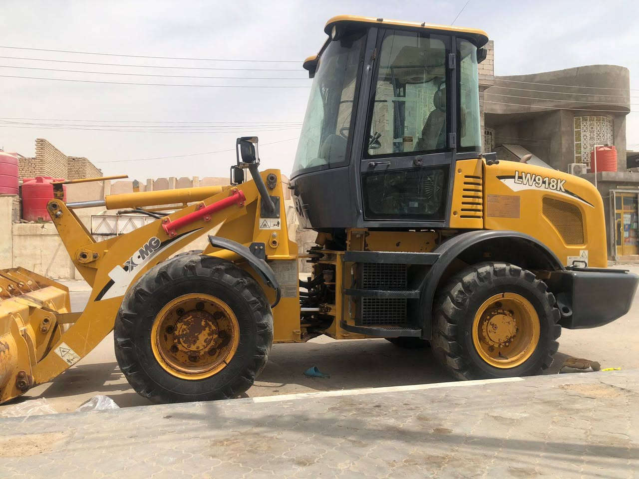 سلام عليكم
شفل LW918K للبيع مديل 2016 رقم جديد انكليزي بسمي   رقم الهاتف ***********
