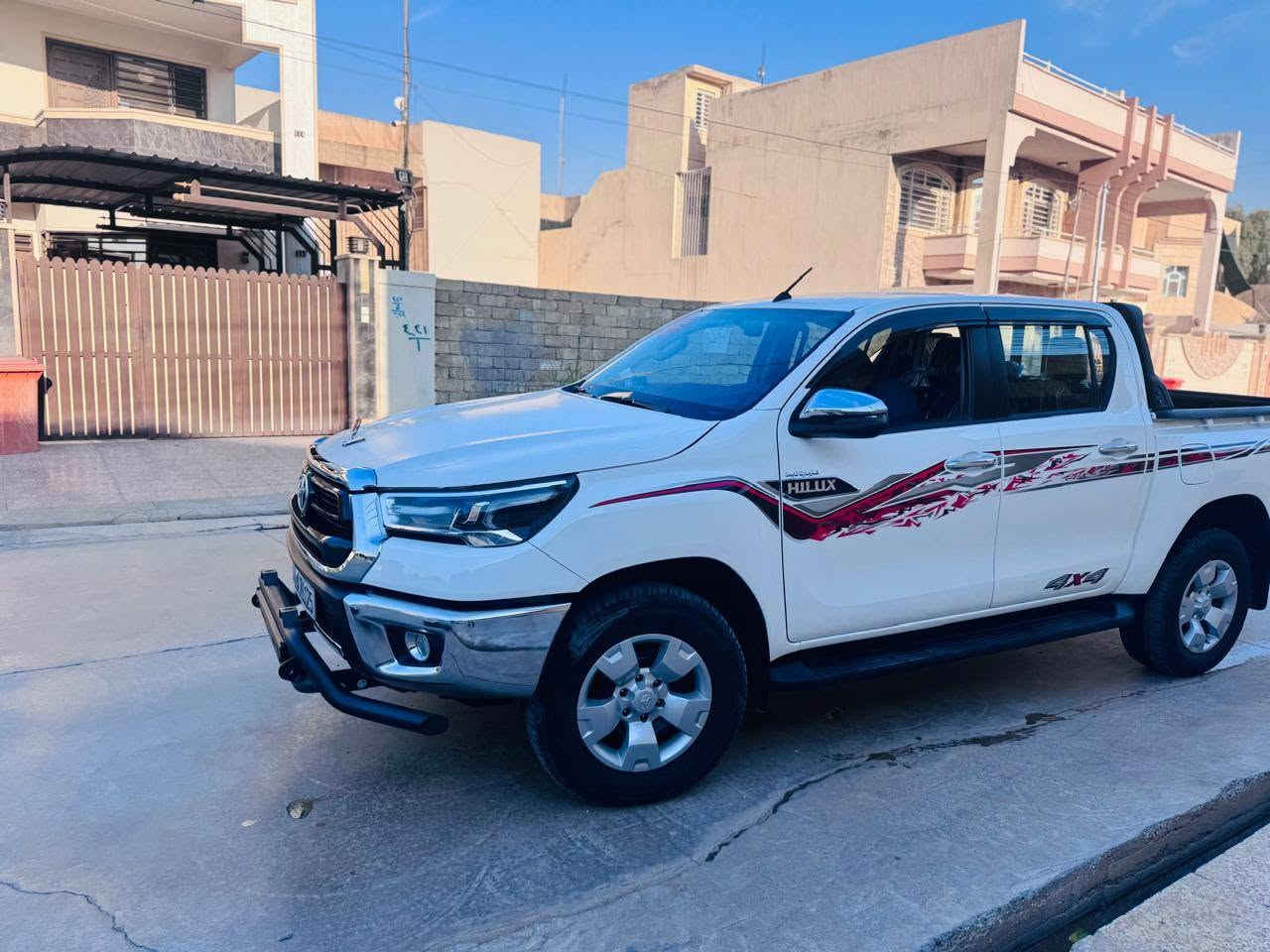 تويتا هايلوكس موديل 2024 

موصفات سياره 
كير عادي 
تدفئه كشنات 
شاشه صغيره 
سياره فول عادي 
ماشيه 50
موديل 2024
سنويه جديده رقم جديده باسمي تحويل مباشر
رقم دهوك

ملاحضه بيها رصعه بكد الدرهم بلباب فقط 
وخشم البنيد تقليم كد حبه
مكاني 
موصل حي الاطباء
*********** كورك 

 *********** اسيا
