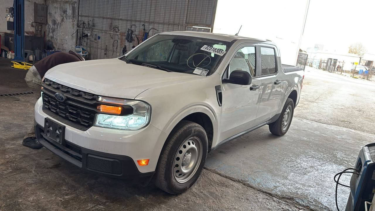 للبيع فورد مافريك هايبرد موديل 2024 بدون اريباك ضررها باب البدي فقط موضح بل الصور مواصفات XL ماشيه 13000 السياره حاليا بل الأردن المنطقة الحره 
السعر 19000 واصل بغداد وبيها مجال بسيط


**إذا كنت صاحب هذا الإعلان وتريد حذفه لأي سبب، رجاءا أرسل رسالة إلى الدعم الفني**