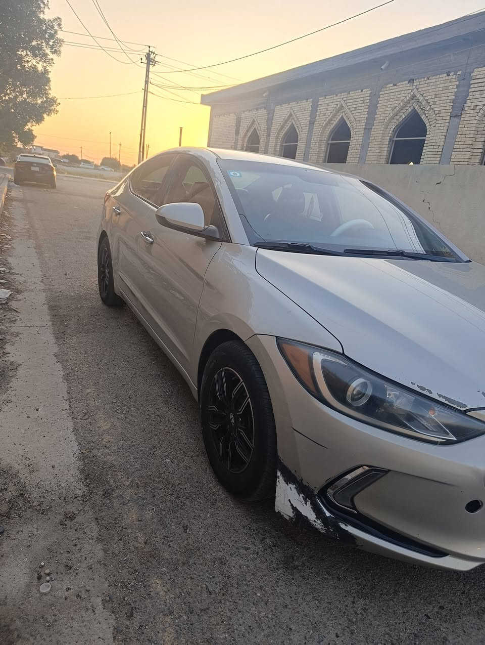 اسلام عليكم النترا ٢٠١٧كلين امريكي بدون حادث مكفوله حتى من الصبغ مكينه تيربو ١٦٠٠بصمه ثلاثه انضمه قياده اوبعد مواصفات العاديه السعر ١١٠اتصال ***********مكان بغداد المحموديه
