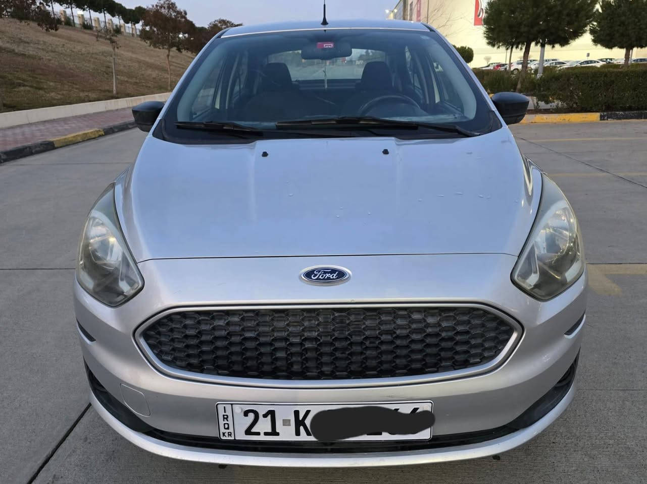 فورت فيگۆ 2019 بى بوياخ گيرو مه كينه به شه رت 101 هه زار روشتوه بێ نوقسانى هه مو گيانى به شه رت.
نرخی / 85 گەڵا

 *********** السليمانية, العراق
