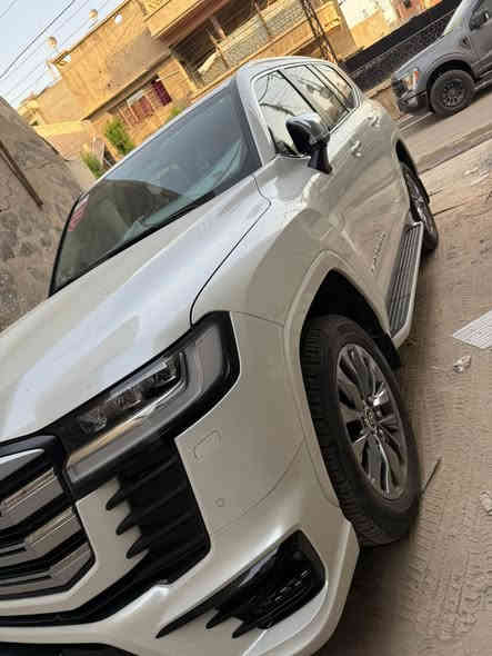 لاندكروزر 2024
VX

 محرك 4000توين تيربو 

 رقم اربيل باسمي تحويل ثاني يوم

ماشيه 9000

مكفوله كفاله عامه

مظلله 80 % سنويه

سعر 755 ورقه

العنوان الفلوجه 

رقم ***********
