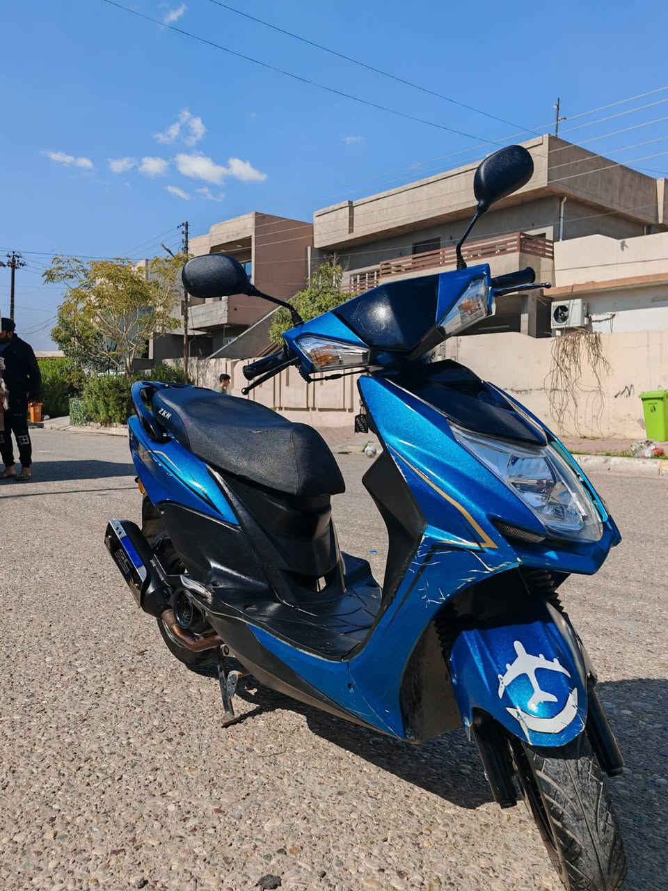 دراجه سكنس ياباني موديل 2023 مكينه كبس سعره بلاش 450 الف نضافه فولل كركوك حي عسكري 
مكينه كبس ششرط فحص 
كهرباء كله شغاله 
لايت امامي دبل رماش 
اشاره يمين يسار وبي دبل رماش لل اشاره 
وسيبايه امامي حساس من ينزل يطفه موديل جديد 2023
بس كابريتر مو بلادي مكينه كبس 
وصالنصه رياضي وبلادي هم موجود ونطيك ياه ثنينهم الك لتواصل رقم تلفون “.   *********** “
