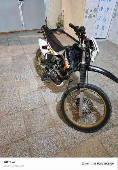 قفاز للبيع. crx محرك 300cc
واسط بدره
والسعر 1250 وبيه مجال 
استفسار ***********
