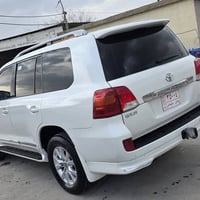 لاندكروزر • ٢٠٠٨ • وارد دبي