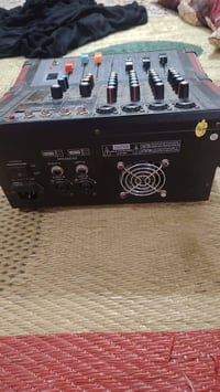 جهاز للبيع وسماعات و سوفتات وستاندات 07703601916