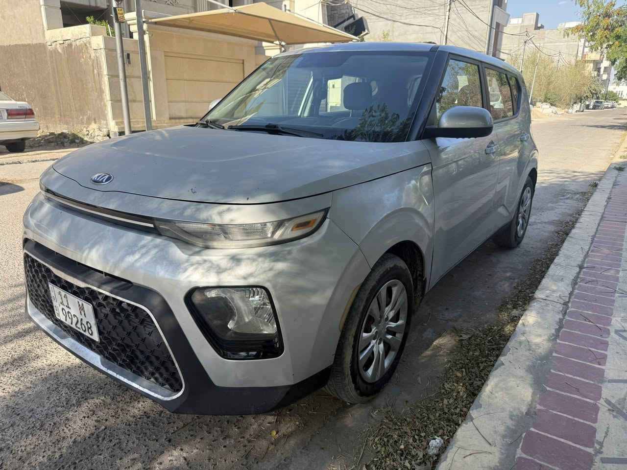 السلام عليكم
كيا صول موديل 2020
رقم بغداد الجديد تحويل مباشر
محرك دوش 2000
حادثه سطحي جاملغ والبنيد بدون اي دواخل ولا ارباك صور الحادث بالمنشور
كير مكينه حداديه تخم تاير تبريد ثلج 
سياره جديده ستخدام شخصي ماشيه 50 السعر 126 العنوان محيط الكاظميه ***********
